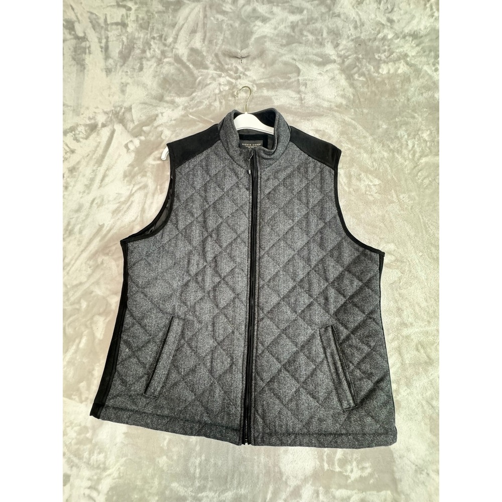 Pronto Uomo Men's Vest XXL‎ Quilted Charcoal Gray Black Piped Pockets Full Zip